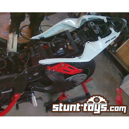 Steel subframe (front) ZX-6R 09-17